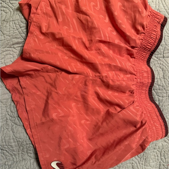 Nike Women's Athletic Shorts in Red - Picture 1 of 4